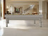 Billard Europrestige  en chene blanc avec details RAL 100 70 20 et tapis gold dans un hall avec escalier central