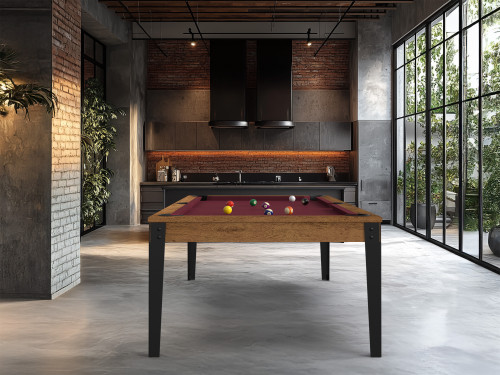 Billard Industry - chêne brossé huilé, piétement noir, tapis wine - cuisine béton et briques, baie vitrée