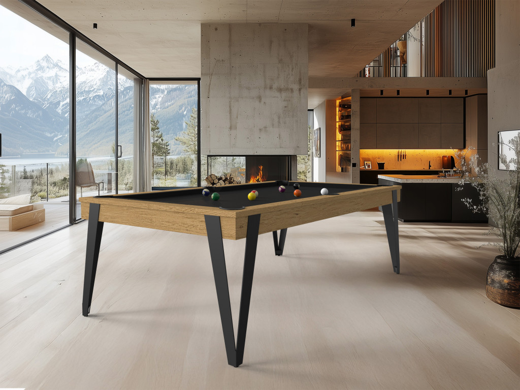 Billard X-Pure - chêne nature, pieds noirs, tapis noir - chalet design avec cheminée et vue sur les montagnes Billard X-Pure - chêne nature, pieds noirs, tapis noir - chalet design avec cheminée et vue sur les montagnes