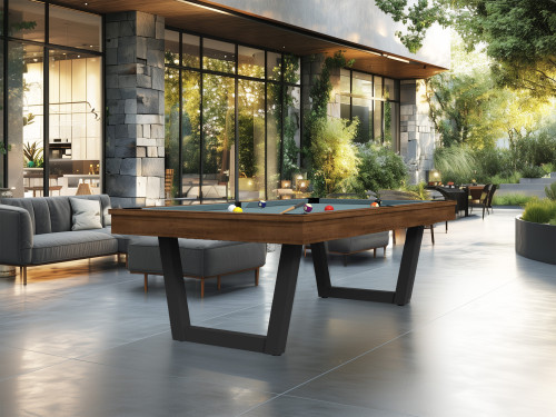 Harmony V Outdoor avec décor HPL teck, tapis bleu poudre et pieds gris ardoise, sur une terrasse design entourée de jardin