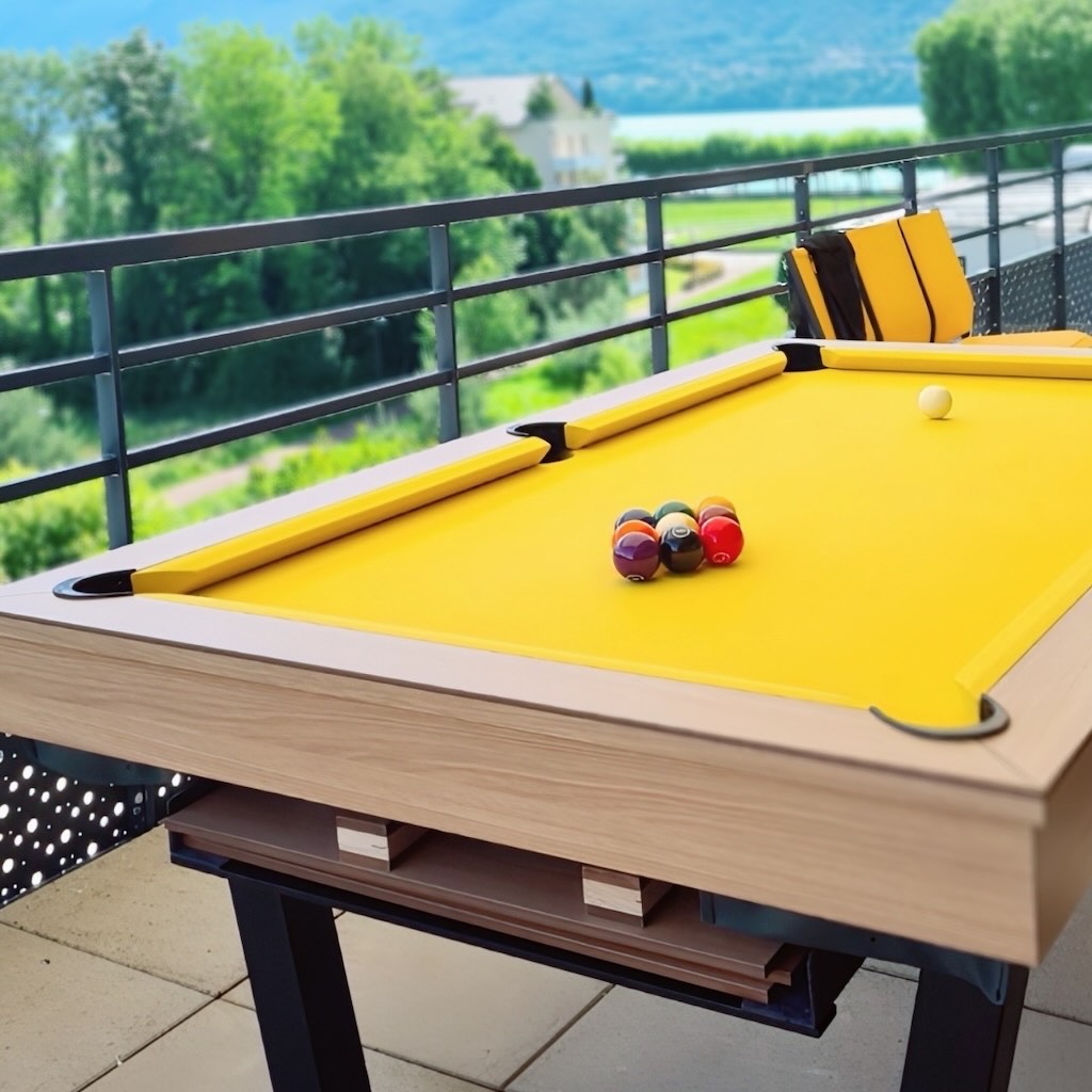 jeu de billard américain règle de la 9 sur billard d'exterieur HARMONY-V OUTDOOR d'Eurobillards
