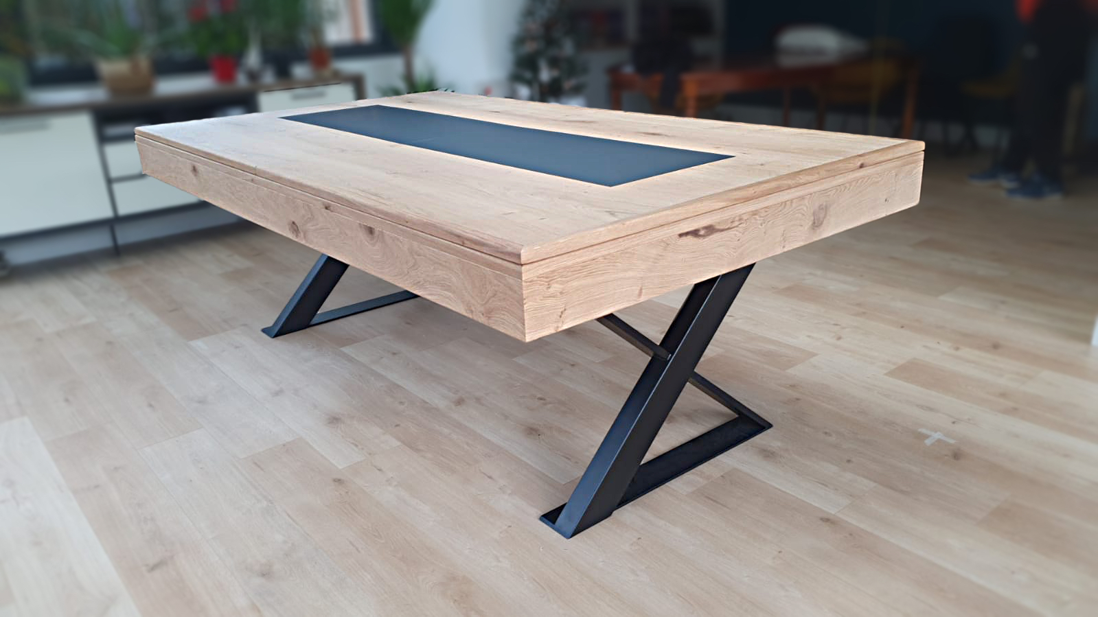 Table de métier transformable en billard CROSS 230 finition naturel 2x pieds noirs en métal - plateau LB avec décor central stratifié nano noir Table de métier transformable en billard CROSS 230 finition naturel 2x pieds noirs en métal - plateau LB avec décor central stratifié nano noir