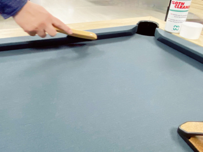 L'entretien du billard : tapis, bandes et mise à niveau (Guide complet)